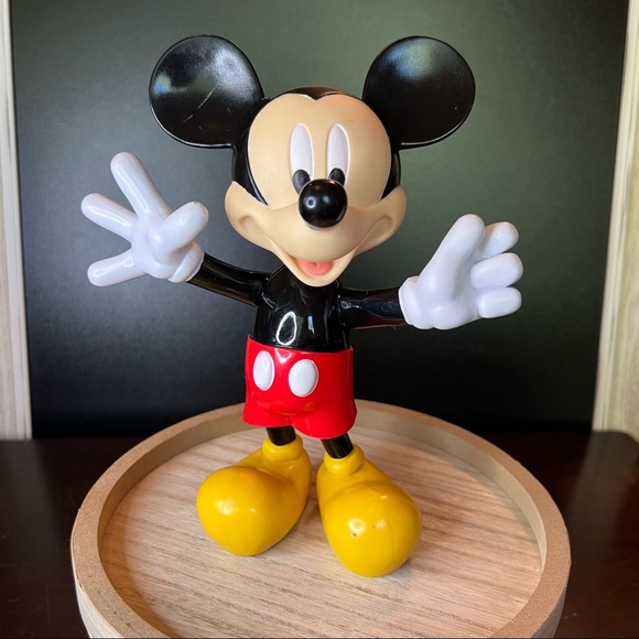Disney Mickey Mouse Figure - Picture 3 of 7